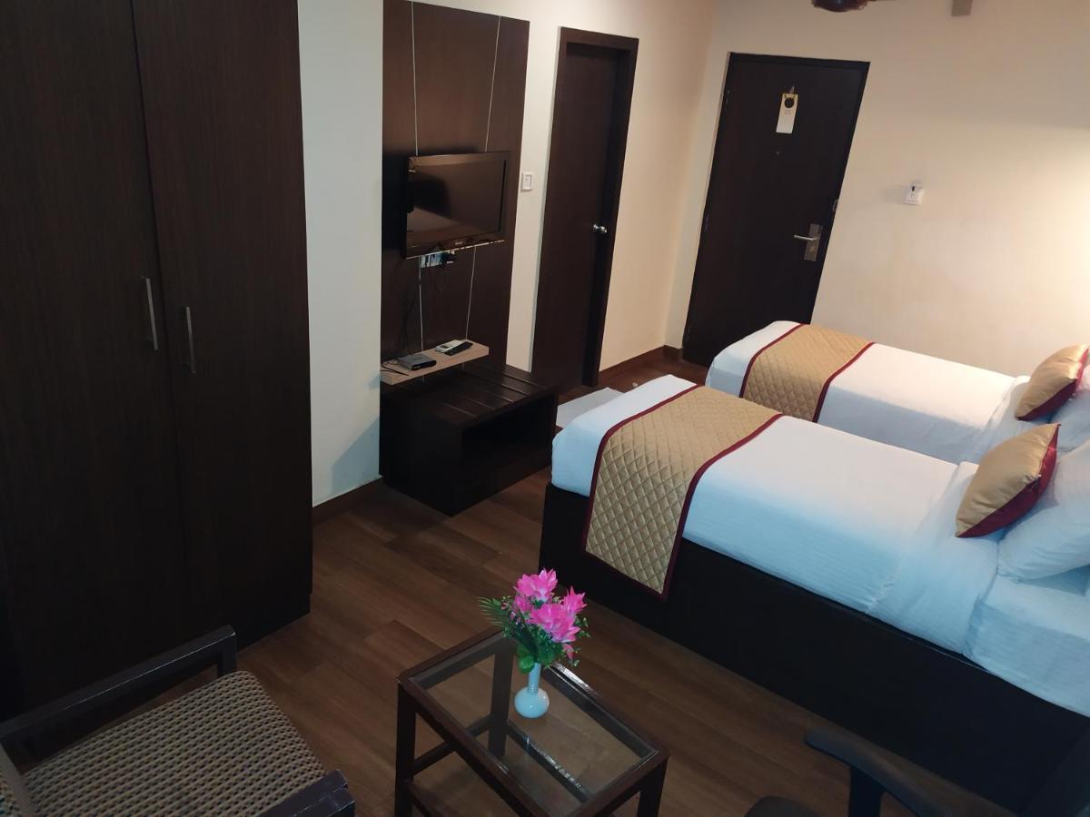 Hotel Ashok Residency Chennai Ngoại thất bức ảnh